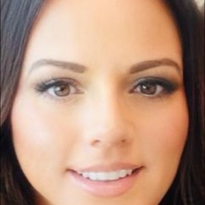 Meet your Posher, Lana